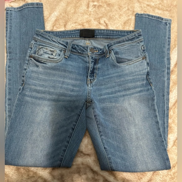 Buckle Black Skinny Jeans size 27 x 32 light wash - Picture 2 of 7